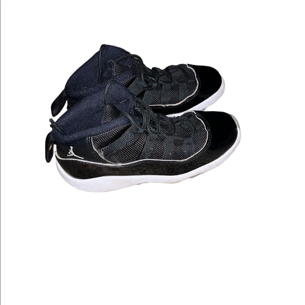 Jordan 11